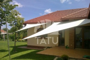 Állítható magasságú és dőlésszögű napvitorla 23