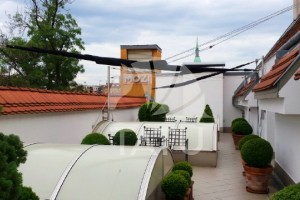 Tetőterasz, betekerhető napvitorla 1